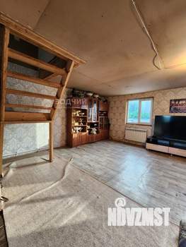 Дом 160м², 3-этажный, участок 3 сот.