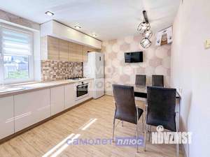 Дом 102м², 2-этажный, участок 5 сот.