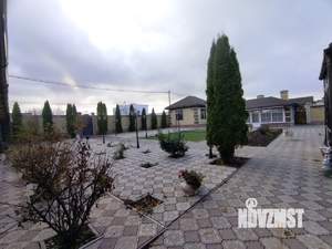 Коттедж 297м², 3-этажный, участок 15 сот.