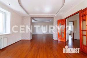 Коттедж 242м², 3-этажный, участок 8 сот.