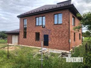 Дом 360м², 2-этажный, участок 10 сот.