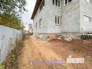 Дом 519м², 3-этажный, участок 10 сот.