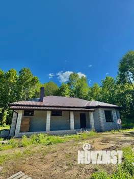 Дом 365м², 1-этажный, участок 16 сот.