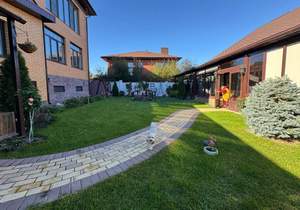 Дом 491м², 4-этажный, участок 10 сот.