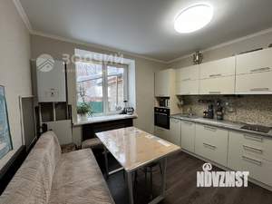 Дом 101м², 2-этажный, участок 5 сот.