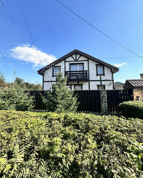 Дом 120м², 2-этажный, участок 6 сот.