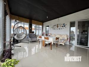 Коттедж 201м², 2-этажный, участок 10 сот.