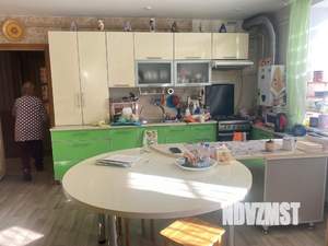 Коттедж 295м², 2-этажный, участок 7 сот.