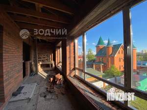 Дом 214м², 3-этажный, участок 10 сот.