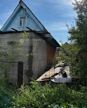 Дом 30м², 2-этажный, участок 6 сот.