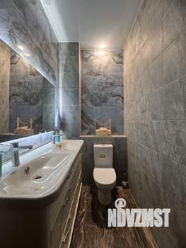 Дом 426м², 3-этажный, участок 10 сот.