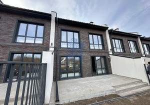 Дом 158м², 2-этажный, участок 1 сот.