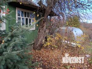 Дом 16м², 2-этажный, участок 3 сот.