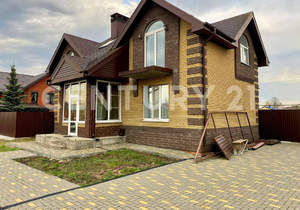 Дом 201м², 2-этажный, участок 10 сот.