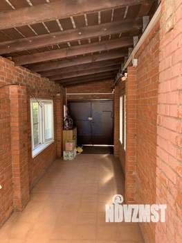 Дом 300м², 3-этажный, участок 7 сот.