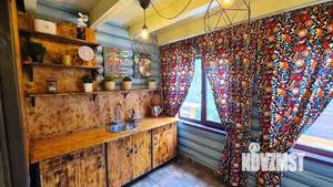 Дом 200м&sup2;, 2-этажный, посуточно, 