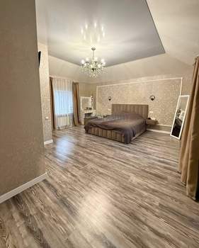 Дом 170м&sup2;, 2-этажный, участок 6 сот.  