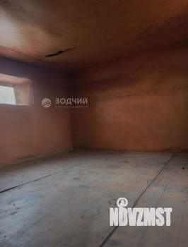 Дом 35м&sup2;, 2-этажный, участок 6 сот.  