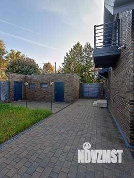 Дом 126м², 3-этажный, участок 3 сот.  