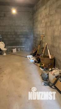 Дом 519м&sup2;, 3-этажный, участок 10 сот.  