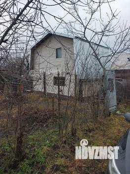 Дом 35м², 2-этажный, участок 6 сот.  