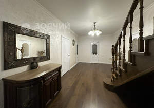 Дом 177м&sup2;, 2-этажный, участок 7 сот.  