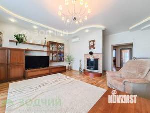 Таунхаус 154м&sup2;, 3-этажный, участок 1 сот.  