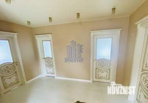 Коттедж 350м&sup2;, 3-этажный, участок 15 сот.  