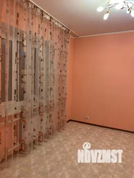 Дом 397м², 3-этажный, участок 4 сот.  