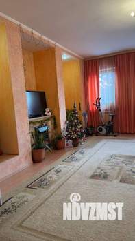 Дом 164м&sup2;, 2-этажный, участок 4 сот.  