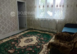 Дом 140м², 2-этажный, участок 6 сот.  