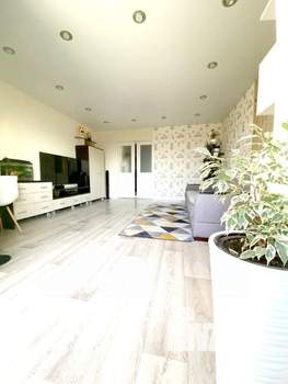 Таунхаус 75м², 2-этажный, участок 2 сот.  