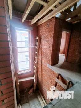 Дом 225м², 2-этажный, участок 6 сот.  