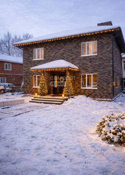 Дом 225м&sup2;, 2-этажный, участок 6 сот.  