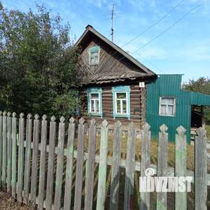 Дом 30м&sup2;, 2-этажный, участок 6 сот.  