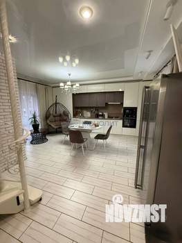 Дом 170м&sup2;, 2-этажный, участок 6 сот.  