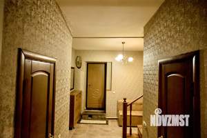 Дом 178м², 2-этажный, участок 9 сот.  