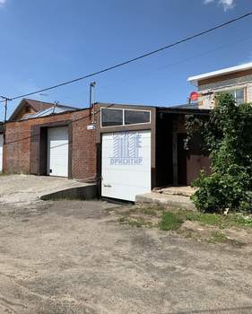 Дом 300м&sup2;, 3-этажный, участок 7 сот.  