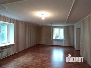 Дом 309м², 3-этажный, участок 8 сот.  