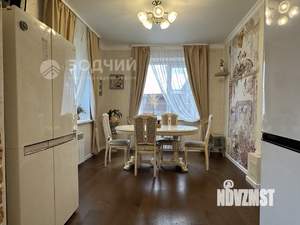 Дом 177м&sup2;, 2-этажный, участок 7 сот.  