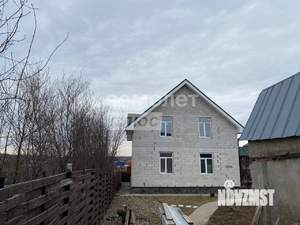 Дом 180м², 2-этажный, участок 6 сот.  