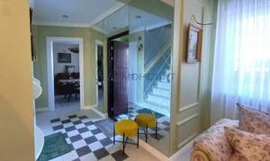 Дом 150м², 2-этажный, участок 9 сот.  