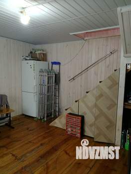 Дом 43м², 2-этажный, участок 5 сот.  