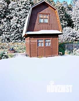 Дом 30м&sup2;, 2-этажный, участок 3 сот.  