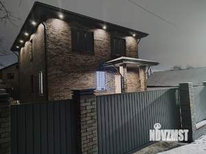 Коттедж 184м², 2-этажный, участок 5 сот.  