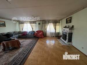 Коттедж 313м&sup2;, 3-этажный, участок 8 сот.  