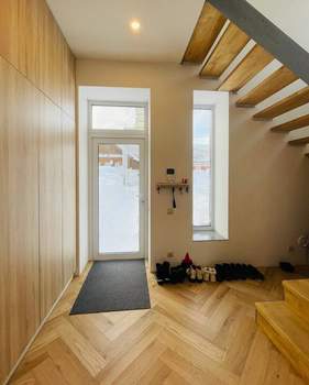 Дом 150м&sup2;, 2-этажный, участок 0 сот.  