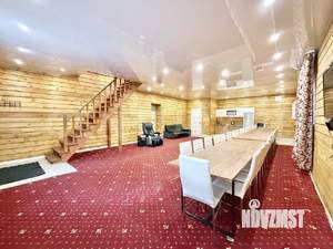 Дом 451м&sup2;, 2-этажный, участок 5 сот.  