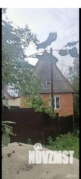 Дом 180м&sup2;, 3-этажный, участок 6 сот.  