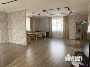 Коттедж 226м², 2-этажный, участок 6 сот.  